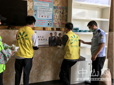 阜沙鎮(zhèn)禁毒信息〔2020〕第121期--阜沙禁毒宣傳進(jìn)場(chǎng)所，鞏牢全民“防毒墻”（2020.8.16）