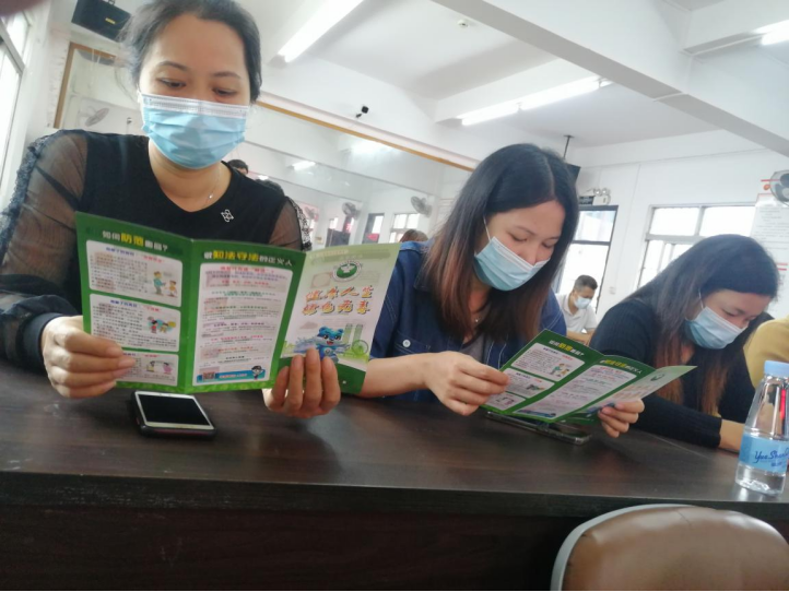 阜沙鎮(zhèn)禁毒信息〔2022〕第270期--【禁毒攻堅(jiān)】中山阜沙大有村開展禁毒知識講座(2022.12.